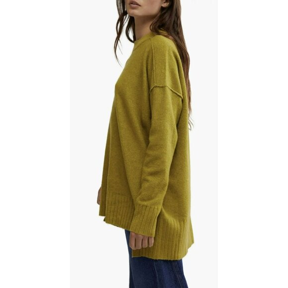 Free People Oversized Phoebe High Low Tunic Sweater NEW Size XS - Picture 2 of 7
